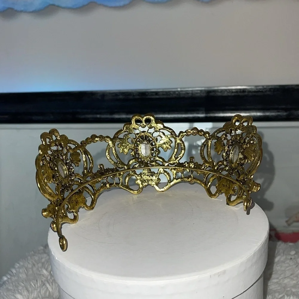 Hand Crafted handcrafted elegant